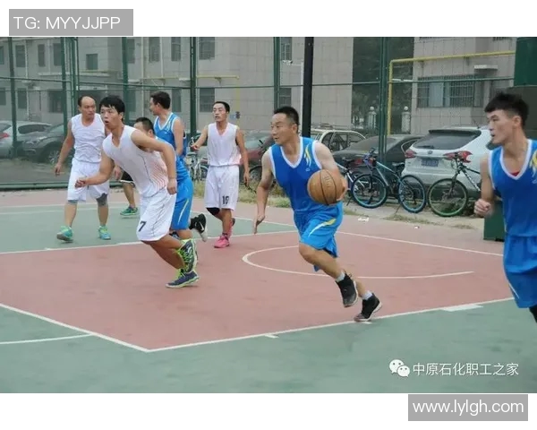 广州篮球队团队协作能力提升显著荣获全国篮球团队协作排名新高