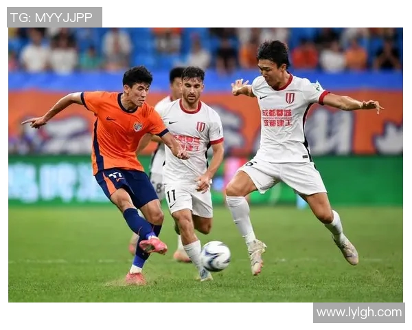 深入分析成都足球队阵地战战术特点与应用策略